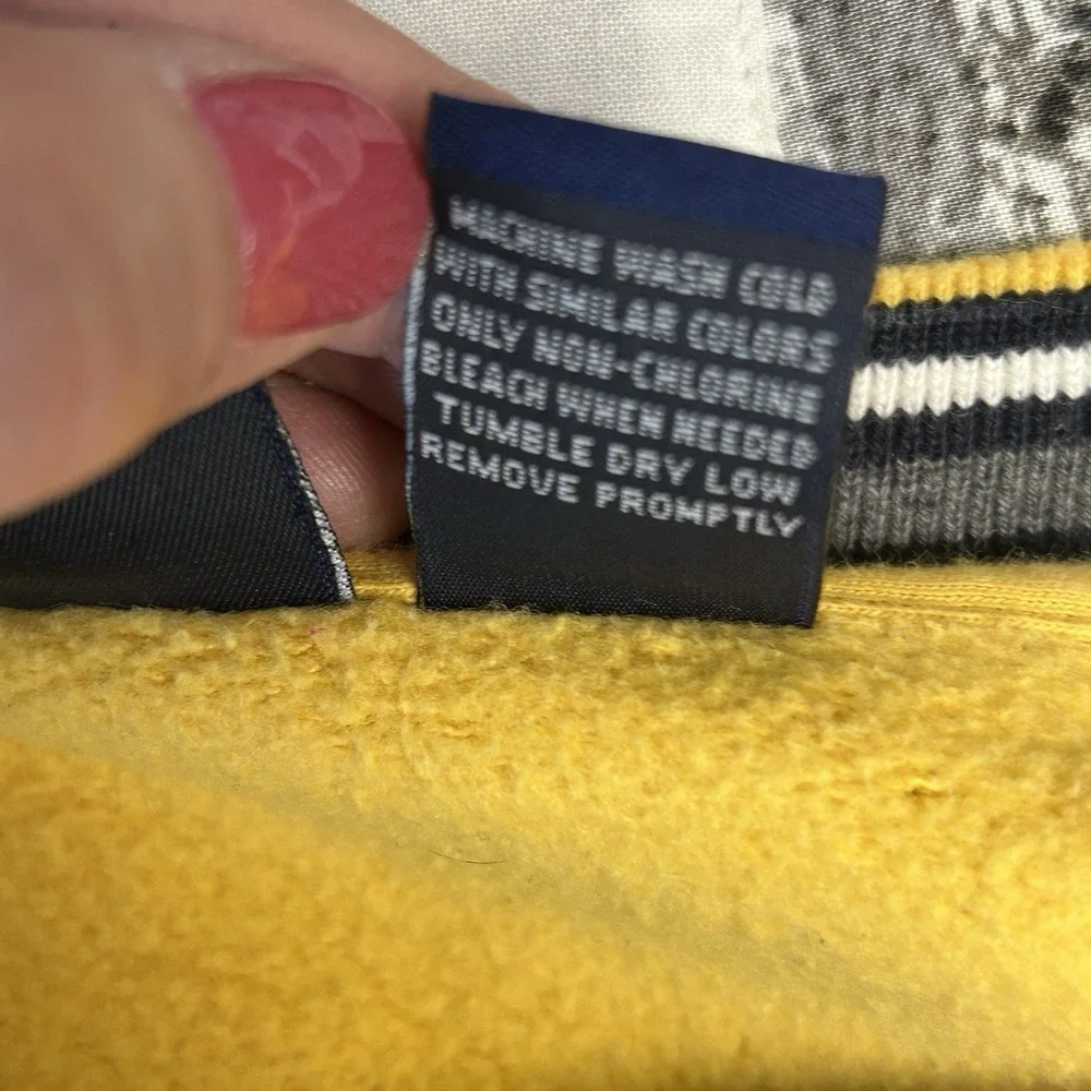 Yellow Crewneck Sweatshirt XL Oversized Preppy Minimal Ivy Crew‎ Sport
